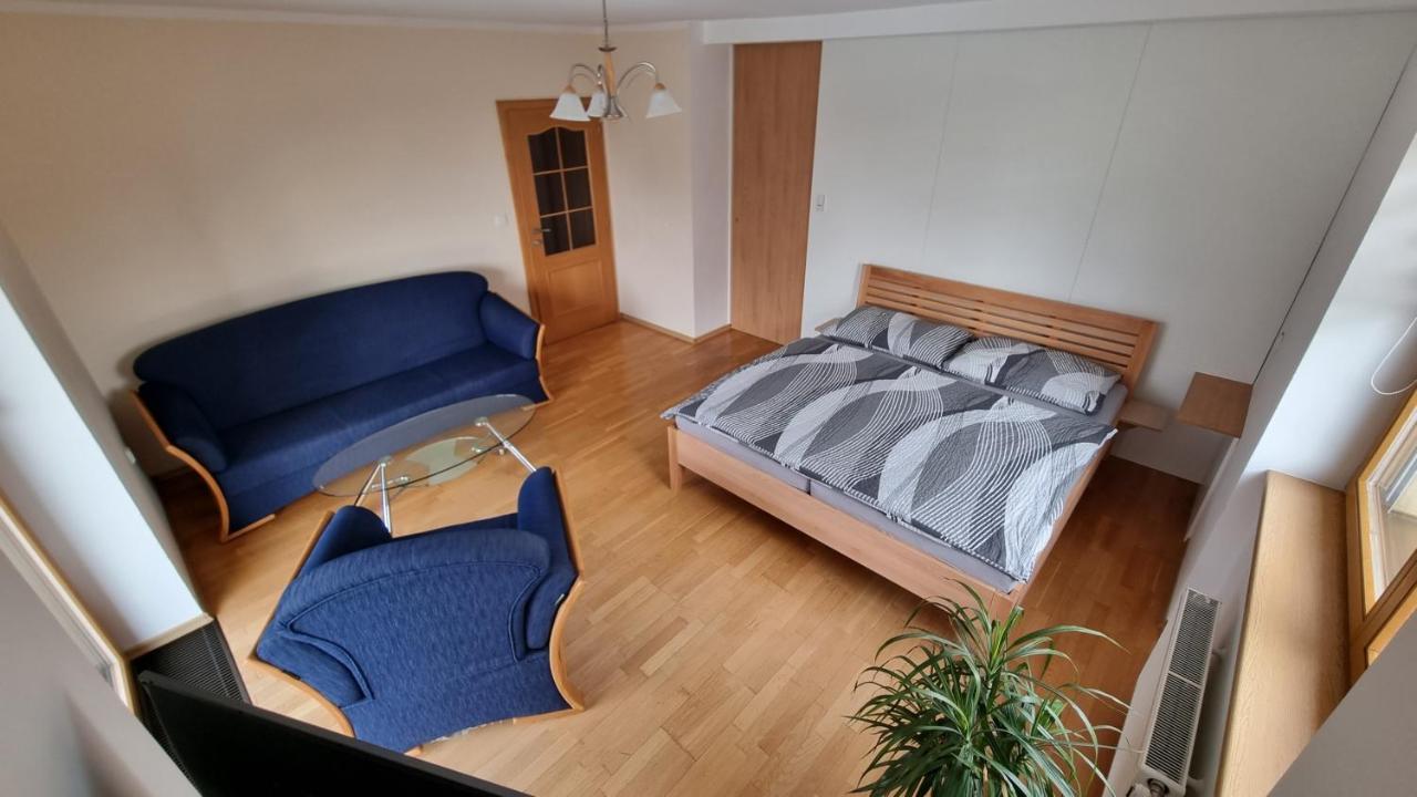 Apartmany Znojmo Buitenkant foto